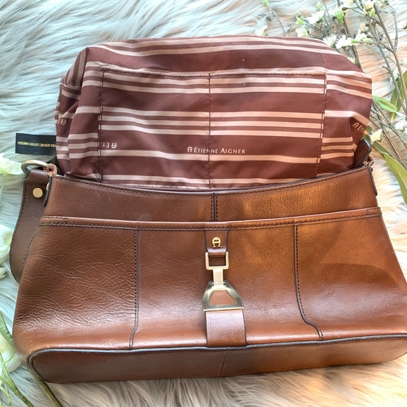 Etienne Aigner Shoulder Handbag ❤️ - Picture 5 of 7
